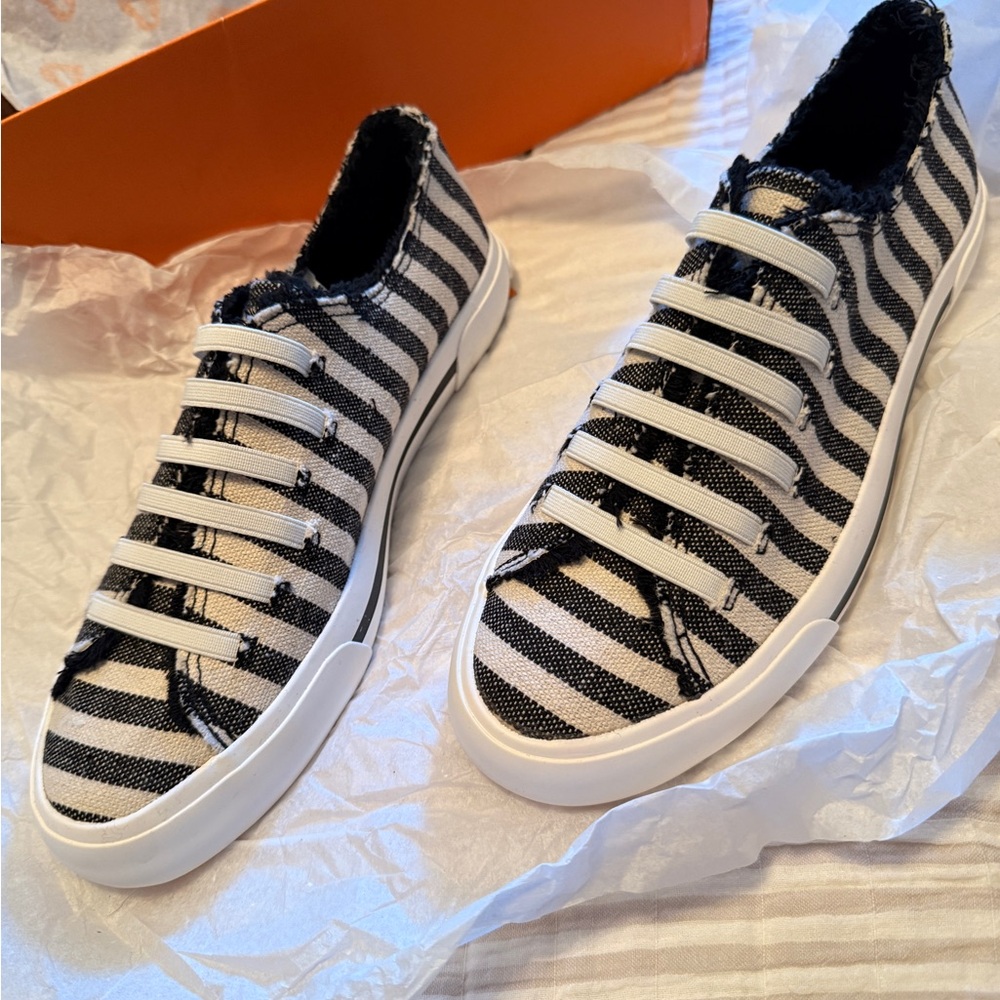 Rocket Dog Striped Canvas Sneakers